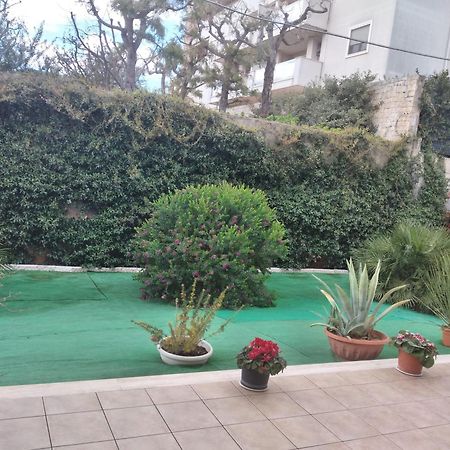 Hotel Casa Di Tina Castellana Grotte Exterior foto